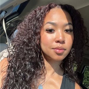 Meet your Posher, Anh